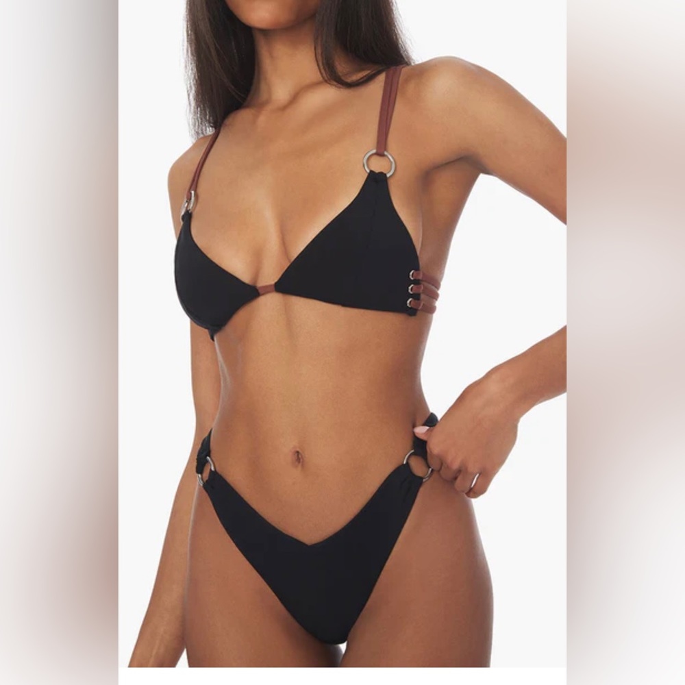 Weworewhat stewpot o-ring Delilah ring bikini set